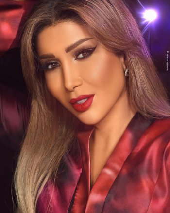 أروى بإطلالة ساحرة