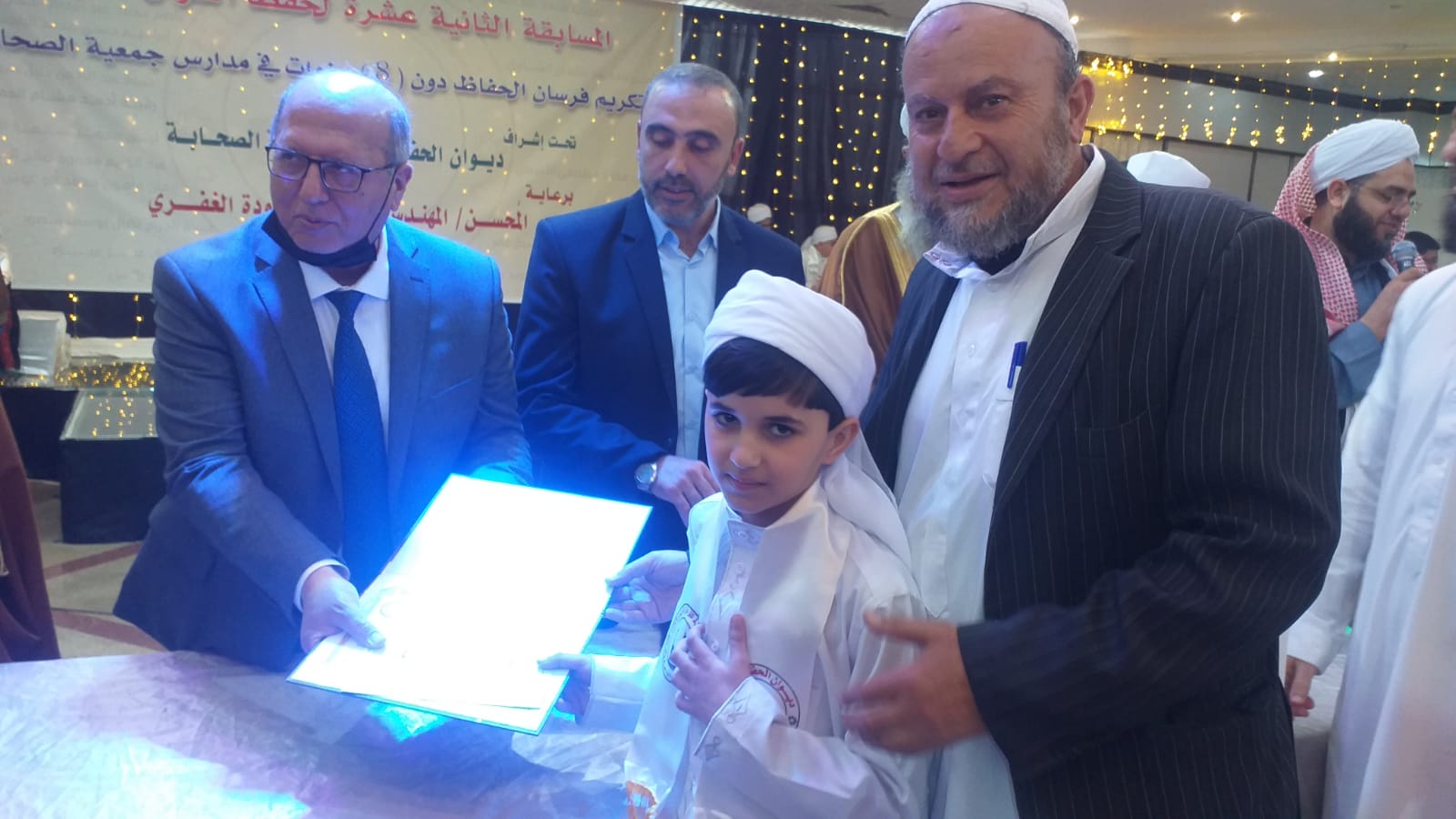 جمعية الصحابة لتعليم القرآن تتوج الفائزينجمعية الصحابة لتعليم القرآن تتوج الفائزين