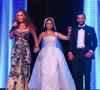 نيكول سابا بإطلالة ساحرة في حفل زفاف