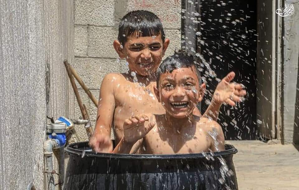 📷هكذا تبدو أجواء الصيف في #غزة مع ارتفاع درجة الحرارة