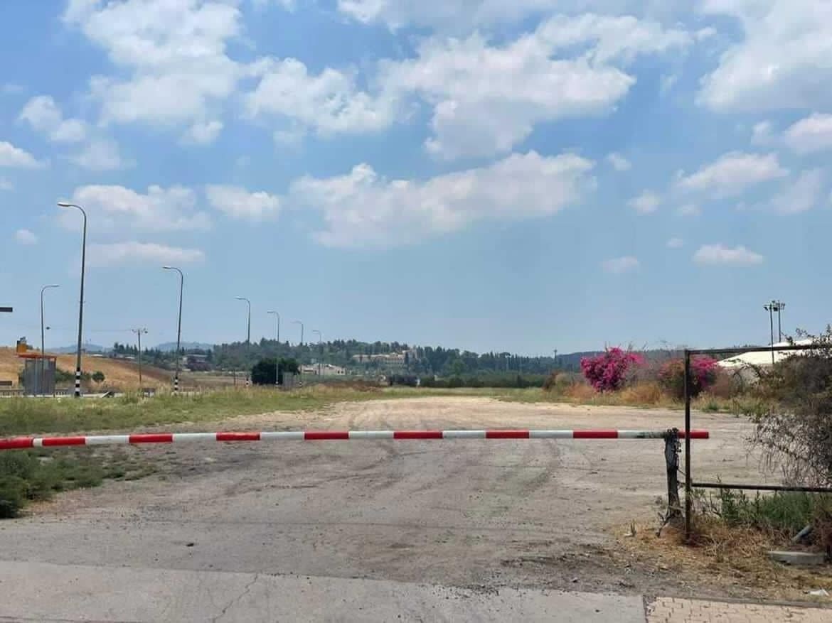 📷صور: مقبرة جماعية لجنود مصريين في اللطرون ارتقوا خلال المعارك مع جيش الاحتلال عام 1967