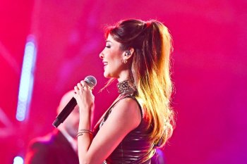 نانسي عجرم تتألق في حفل عالمي وبحضور عدد من المشاهير