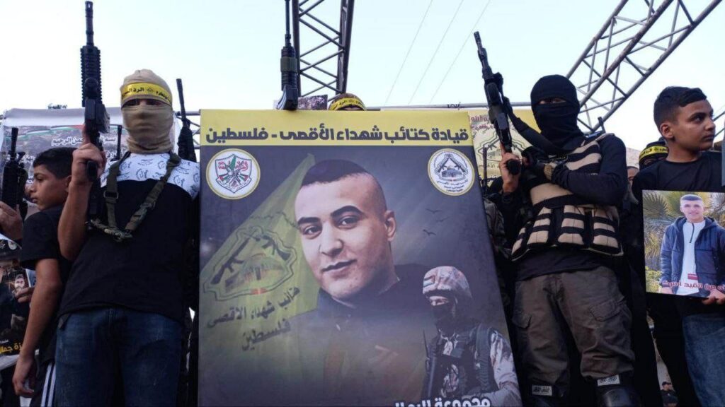 📷 جانب من حفل تأبين الشهيدين حمزة خريوش وسامر الشافعي في مخيم طولكرم.