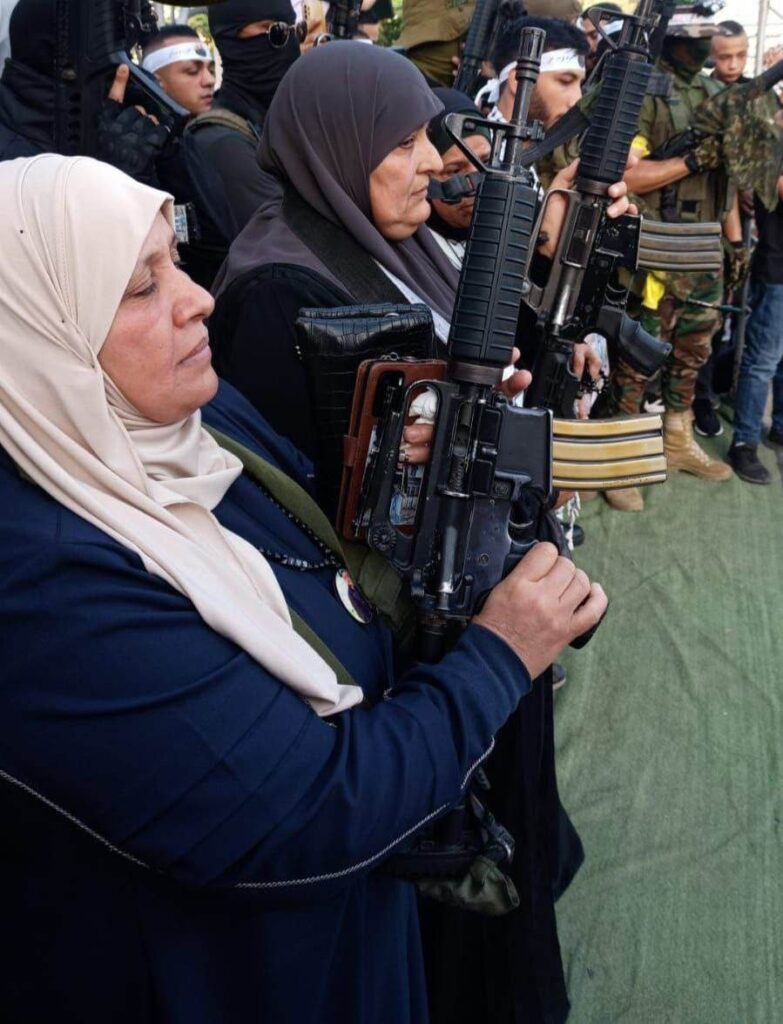 📷 جانب من حفل تأبين الشهيدين حمزة خريوش وسامر الشافعي في مخيم طولكرم.