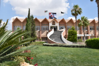 تعرّف على معدلات القبول في جامعة اليرموك 2023