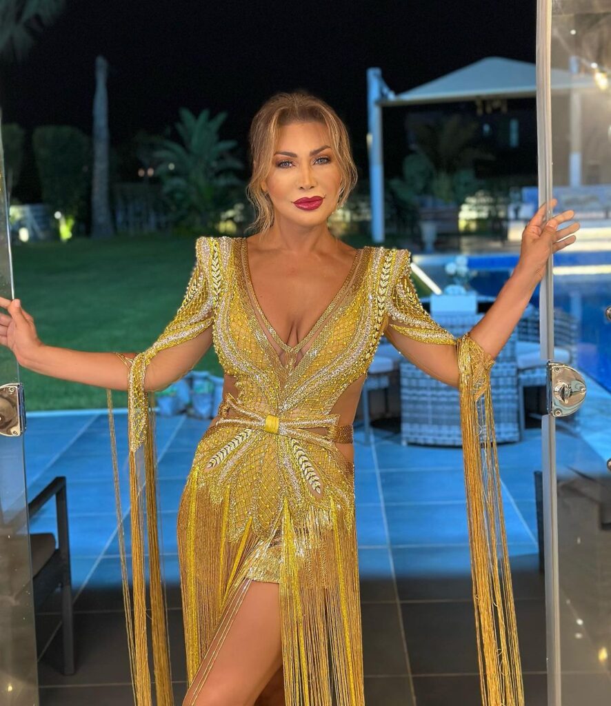 نوال الزغبي بإطلالة جذابة في حفلها بـ مصر وتفاعل كبير من الجمهور