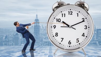 موعد التوقيت الشتوي في مصر 2025