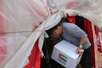 باشرت اللجنة الوطنية للشراكة والتنمية في الحملة الإغاثية (وطن ) والتي تهدف لإعالة عوائل النازحين والمحتاجين في محافظات القطاع بدعم من الهلال الأحمر الإماراتي