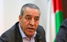 حسين الشيخ يصل الرياض للمشاركة في اجتماع عربي