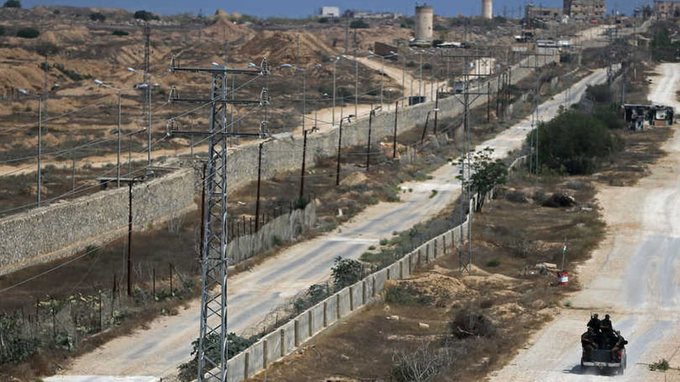 بالتفاصيل.. إسرائيل تعهدت لمصر بإخلاء النازحين من رفح مقابل "تأثير معين" بفيلادلفيا