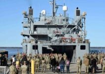 سفن أمريكية تتجه إلى غزة لإنشاء رصيف بحري لتوصيل مساعدات