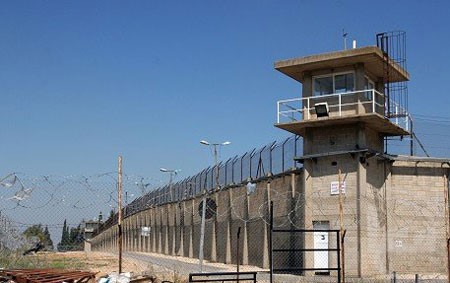 استشهاد المعتقل جمعة أبو غنيمة من النقب في سجون الاحتلال