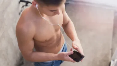 ميزة رائعة من إنستغرام للجم الصور العارية