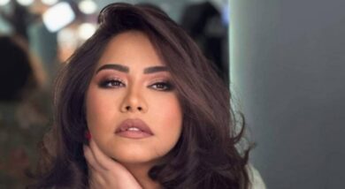 شيرين عبد الوهاب تنهار بكاءً على المسرح