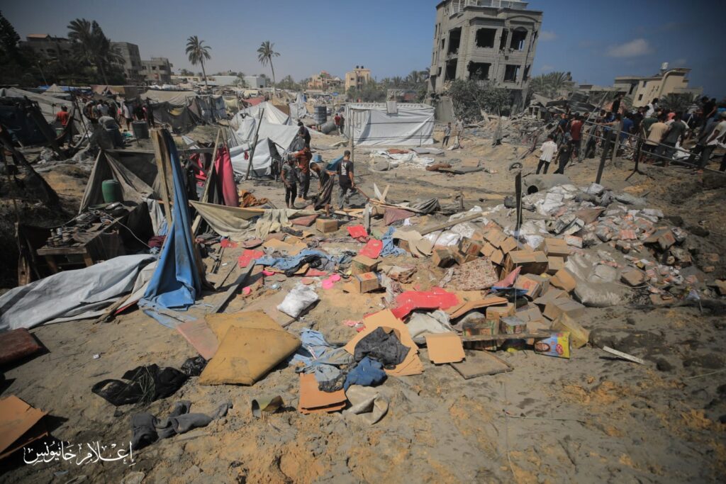 مجزرة مواصي خانيونس