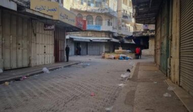 إضراب شامل في نابلس حدادا على أرواح الشهداء