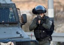 إصابة فتى في اشتباكات مسلحة خلال اقتحام الاحتلال مخيم بلاطة