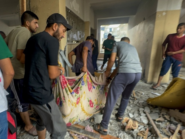 عام على الحرب بفلسطين