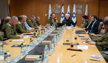 غالانت عقب إقالته: غيرنا ميزان القوى بالشرق الأوسط