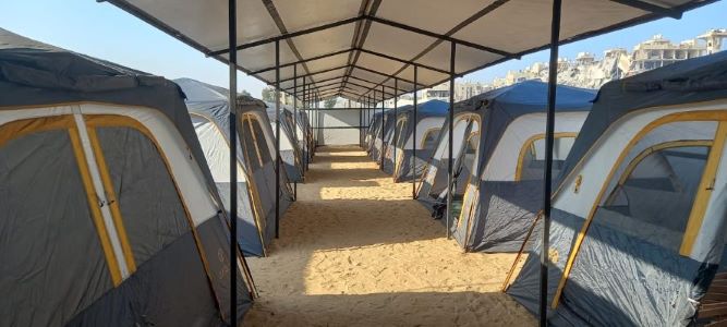 طلبة غزة يدوسون مخططات الاحتلال لتجهيلهم بالالتحاق بالمبادرات التعليمية