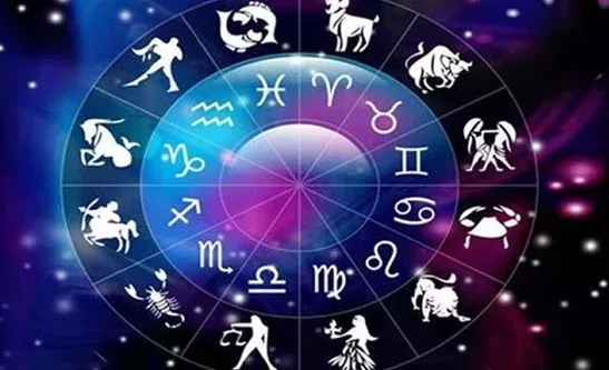 توقعات حظك اليوم السبت 23 أغسطس 2025