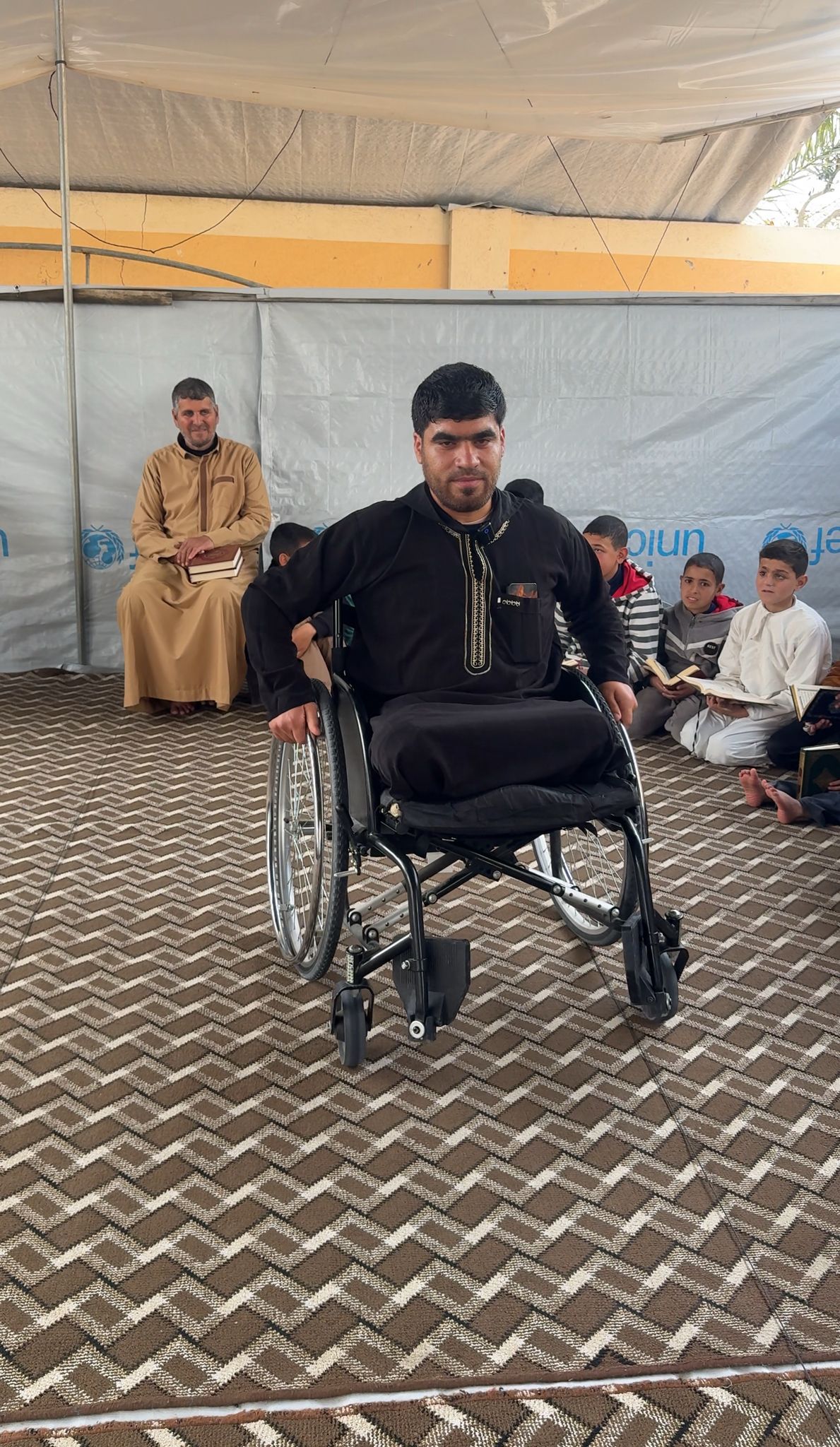 من تحت الركام إلى نور القرآن رحلة “أبو محسن” في التحديات