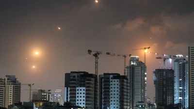 صاروخ إيراني يدمر منزل وزير إسرائيلي سابق في "تل أبيب"