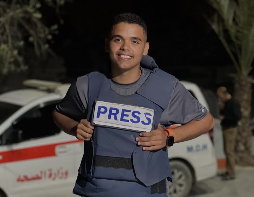 استشهاد الزميل الصحفي مؤمن أبو عوف