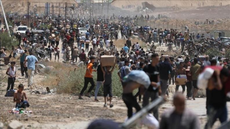 حصيلة أولية: 20 شهيدا وعشرات المصابين من منتظري المساعدات في رفح