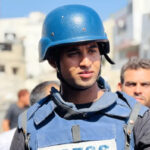 حسام شبات.. الصحفي الذي نعى زميله فارتقى بعده بدقائق