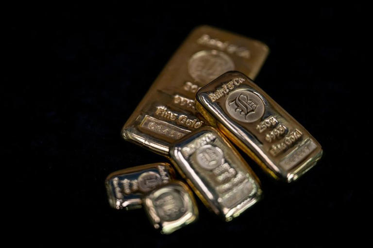 الذهب يصل لأعلى مستوى