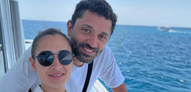 الفنان كريم محمود عبد العزيز ينفصل عن زوجته