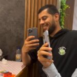 ساري منصور .. الصحفي الذي دُفن جسده وبقيت كلماته نبراسًا