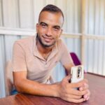 إبراهيم محارب.. طارد الحقيقة بعدسته فكان هدفا لنيران الاحتلال