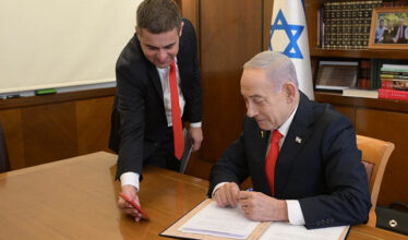 نتنياهو يعلن الاعتراف الرسمي بأرض الصومال