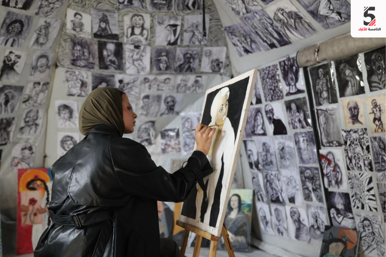 مرح خالد الزعانين (18 عامًا) موهبة فنية رافقتها منذ الطفولة ولم تُطفئها الحرب