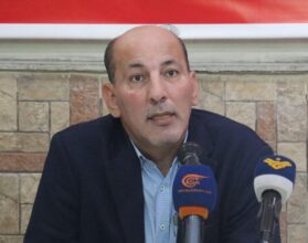 الجبهة الديمقراطية تدين العدوان على مخيم عين الحلوة و تعتبره جريمة حرب