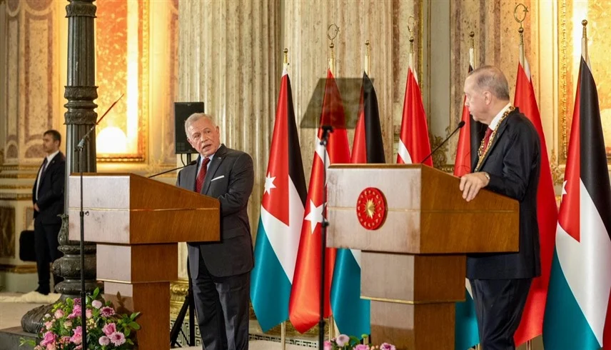 العاهل الأردني و الرئيس التركي يؤكدان ضرورة الاستمرار في تنفيذ خطة السلام في غزة