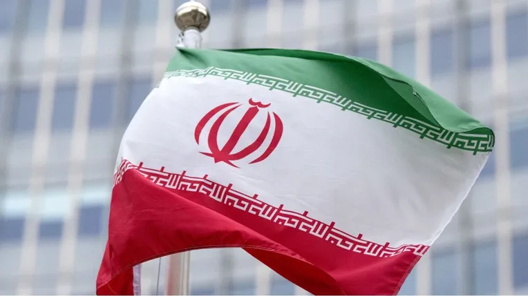 كواليس انسحاب وفد إيران من مؤتمر الفيفا بعد أزمة الحرس الثوري