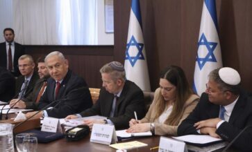 المحكمة الدستورية الألمانية ترفض دعوى لوقف صادرات أسلحة إلى إسرائيل