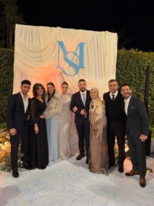 من هو خطيب ملك أحمد زاهر؟