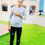 المصور الصحفي الشهيد أنس غنيم .. صاحب الكاميرا التي تحدّت الموت في قلب غزة