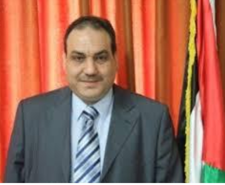 بين القصف والقوارض