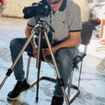 الشهيد المصور يحيى برزق.. عاش لينقل الحقيقة واستشهد وهو يصنعها