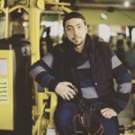 الشهيد المصور يحيى برزق.. عاش لينقل الحقيقة واستشهد وهو يصنعها