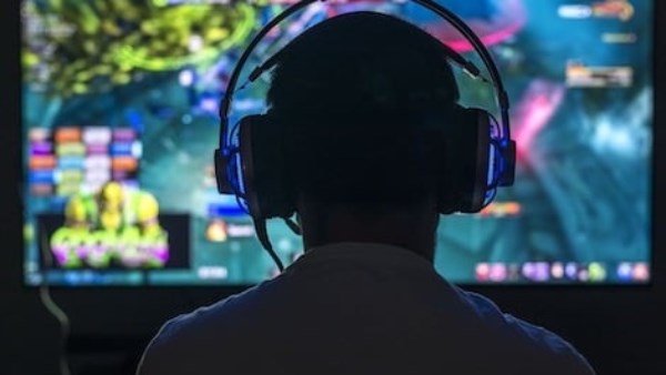 صناعة الألعاب الرقمية في الشرق الأوسط تنمو بسرعة وتحقق أرباحاً قياسية