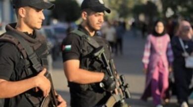 داخلية غزة تُطالب الوسطاء لممارسة الضغوط على الاحتلال لوقف استهداف جهاز الشرطة
