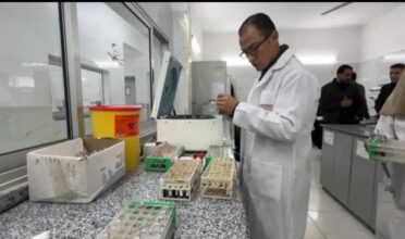 صحة غزة: توقف كامل لفحوصات الأورام والكلى وعجز الفحوصات المخبرية يتجاوز 87%
