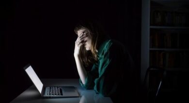 قفزة غير مسبوقة بـ "العنف الرقمي" ضد النساء