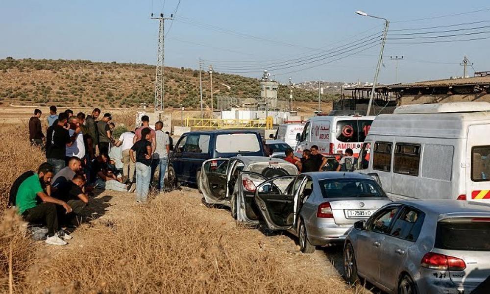 منظمة إسرائيلية: إغلاقات الضفة تعرقل عمل الإسعاف وتمنع وصول المرضى والجرحى إلى المستشفيات